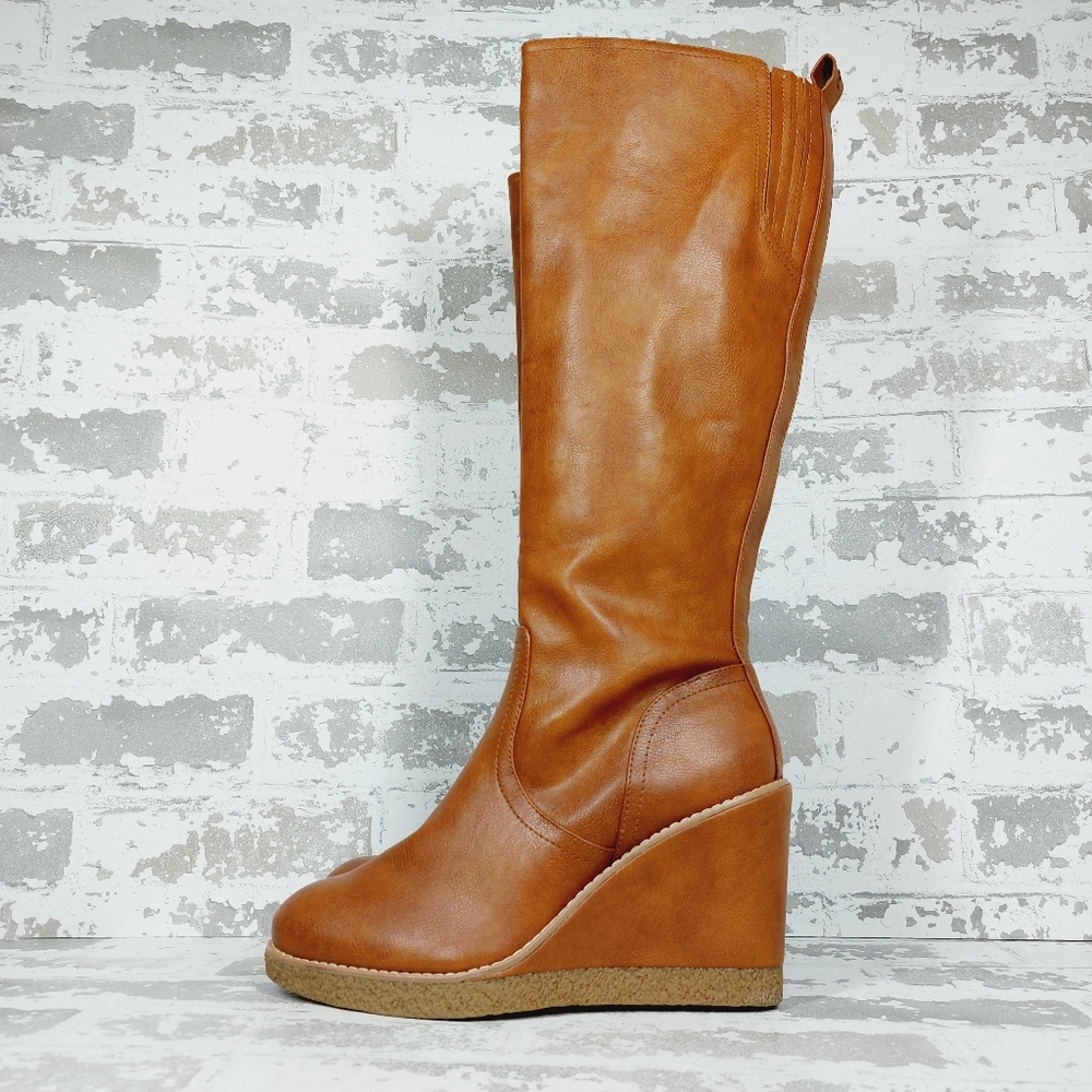 New Zodiac Iggy Wedge Heel Knee High Cognac Brown Faux Leather Boots C1022